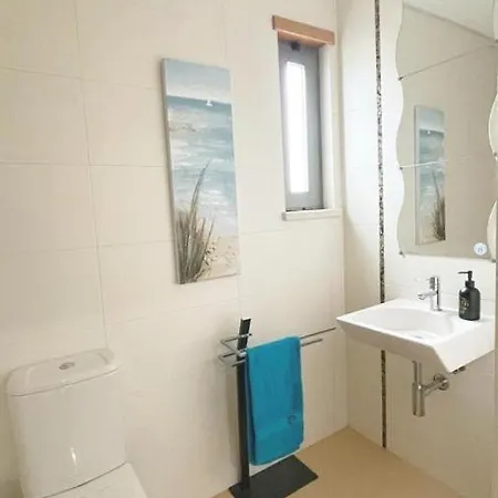 Sunset Street House Дом отдыха Лориньян