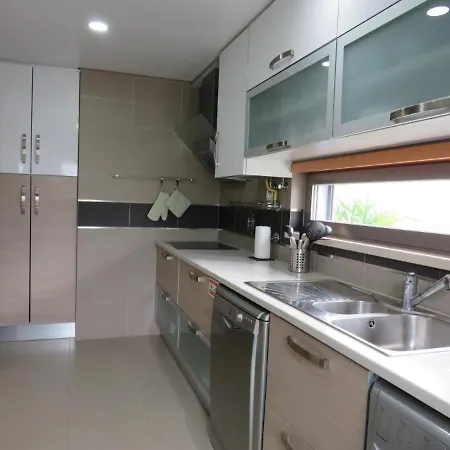 Дом отдыха Sunset Street House *