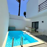 Sunset Street House Hébergement de vacances Lourinhã