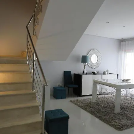 Feriehus Sunset Street House Lourinhã