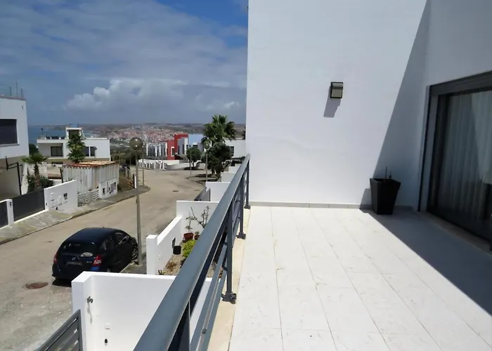 Sunset Street House بيت للعطل